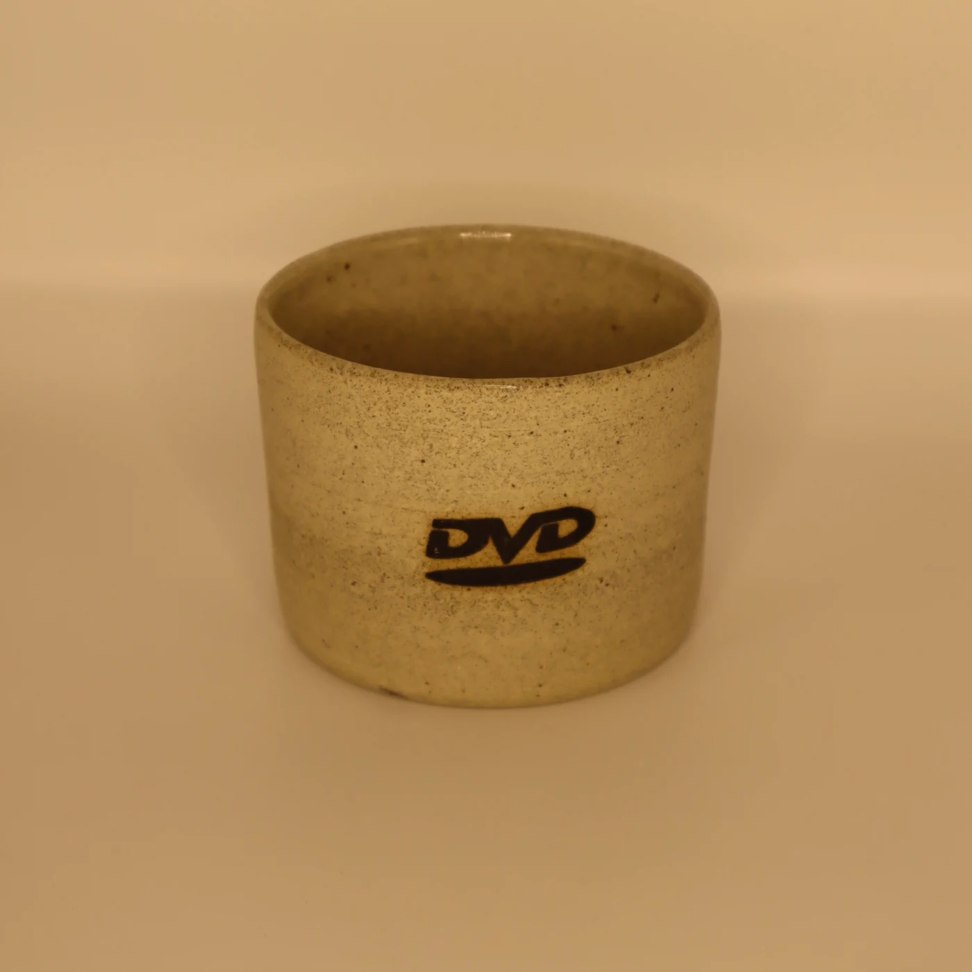 coffee cup - DVD (sample)
